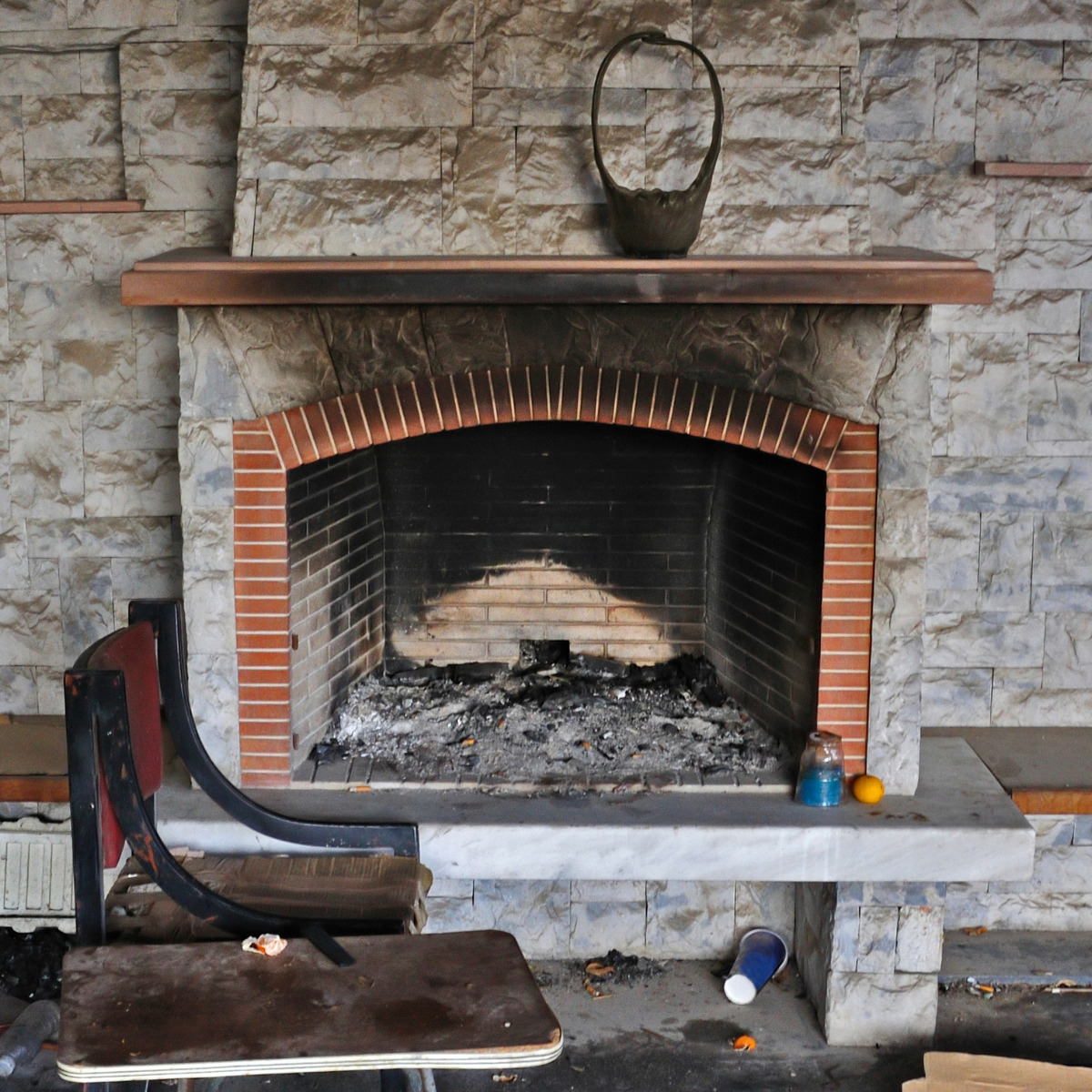 Fyar water vapor fireplace
